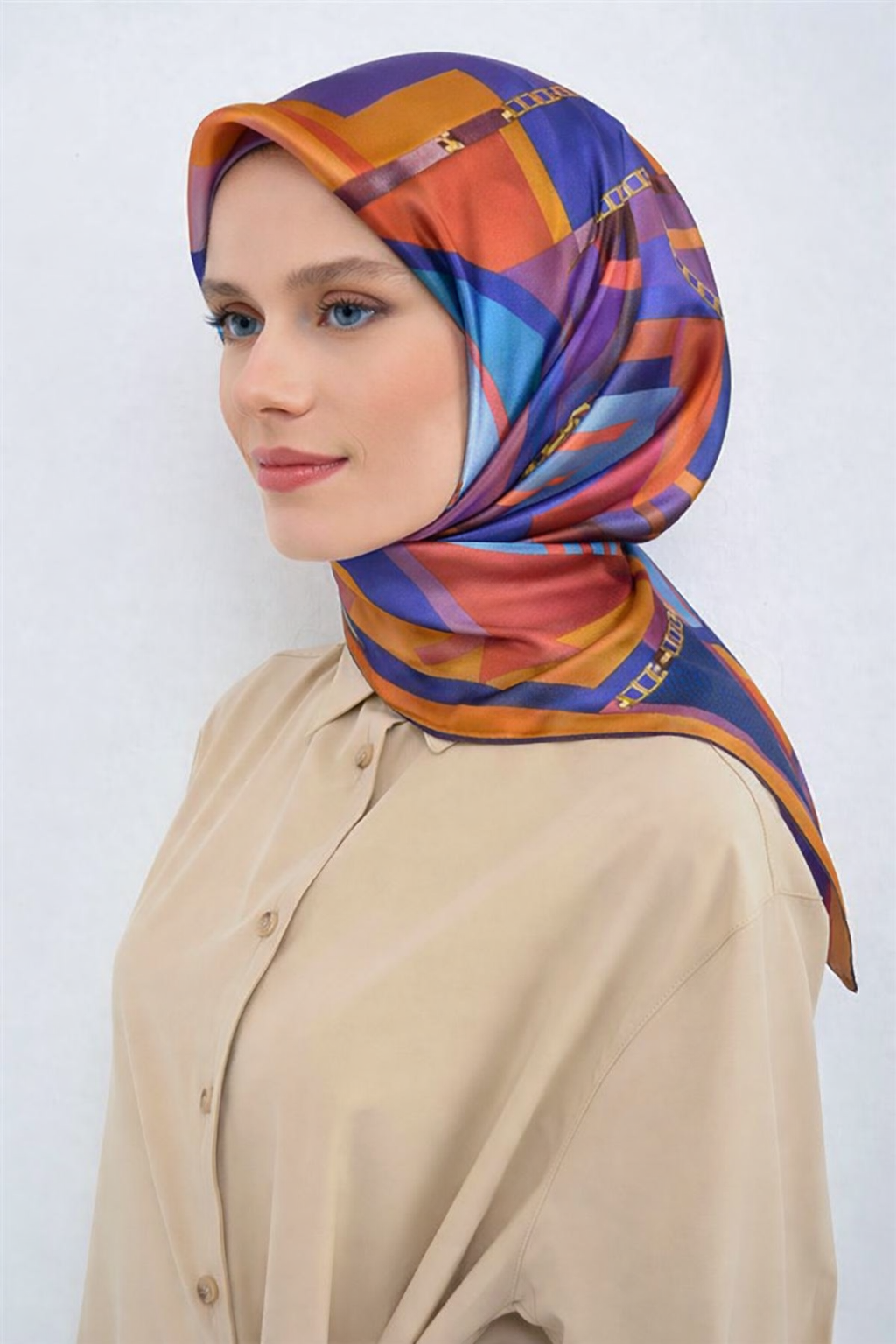 Armine Tivil Saf İpek Eşarp 9521 - 54 Turuncu Turkuaz Batik Desen