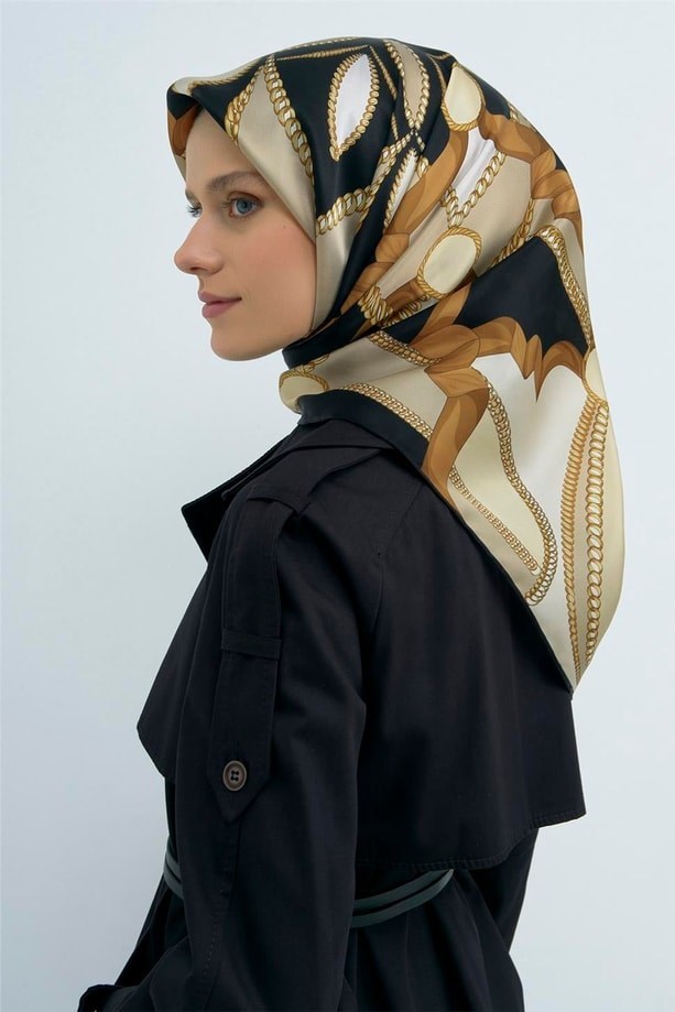 Armine Tivil Saf İpek Eşarp 9531 - 01 Siyah-Krem Batik Desen