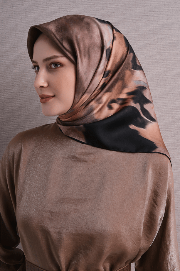 Armine Tivil Saf İpek Eşarp 9606 06 Siyah Vizon Soyut Desen 