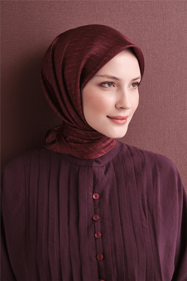 Armine Tivil Saf İpek Eşarp 9625 33 Bordo Slogan Desen 