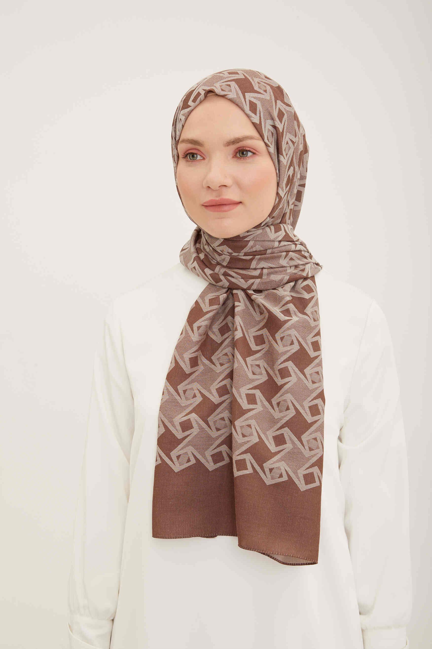 Kahve Desenli Şık Akasya Şal Elegance Trend Armine
