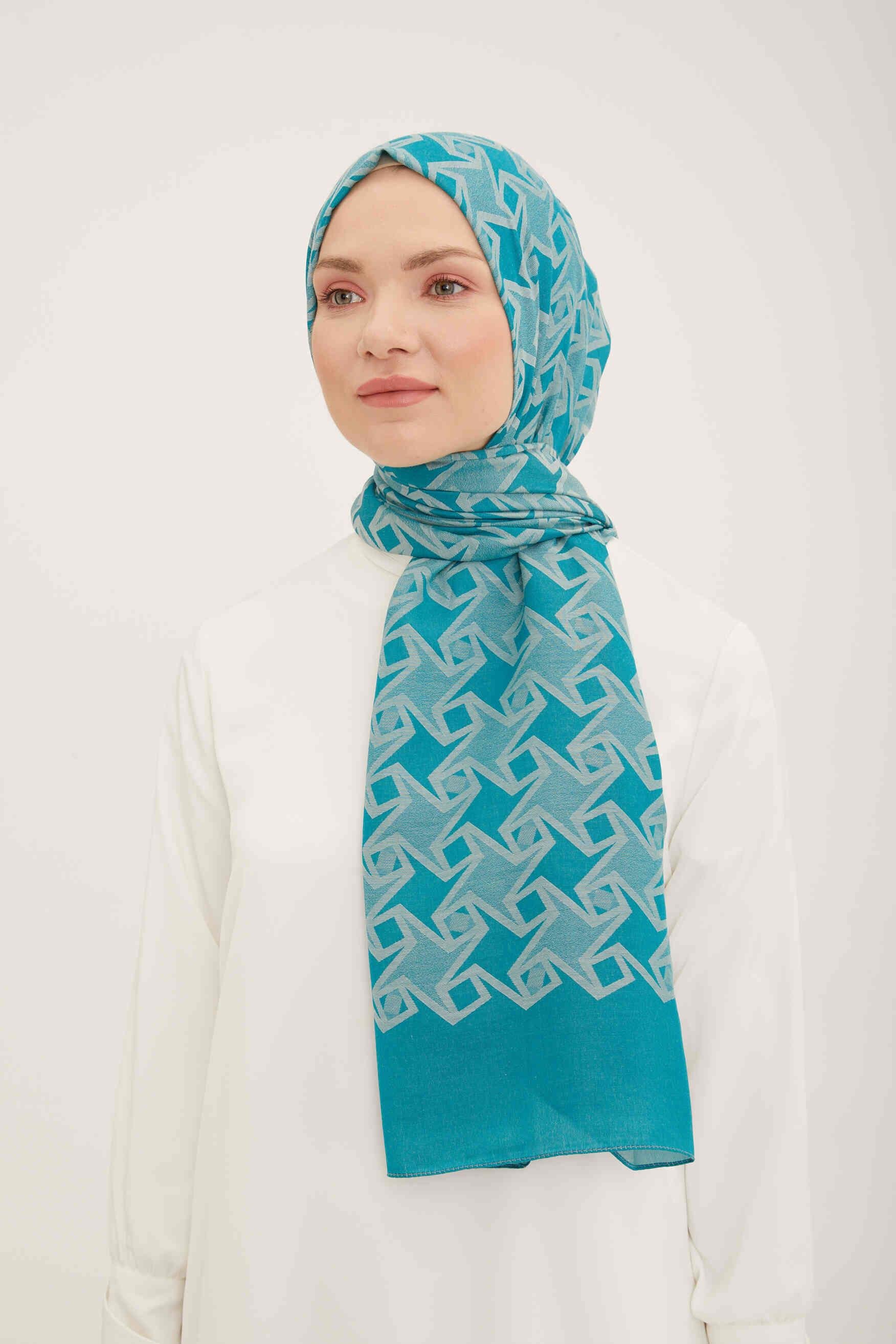 Turkuaz Desenli Akasya Şal Modern Trend Tasarım