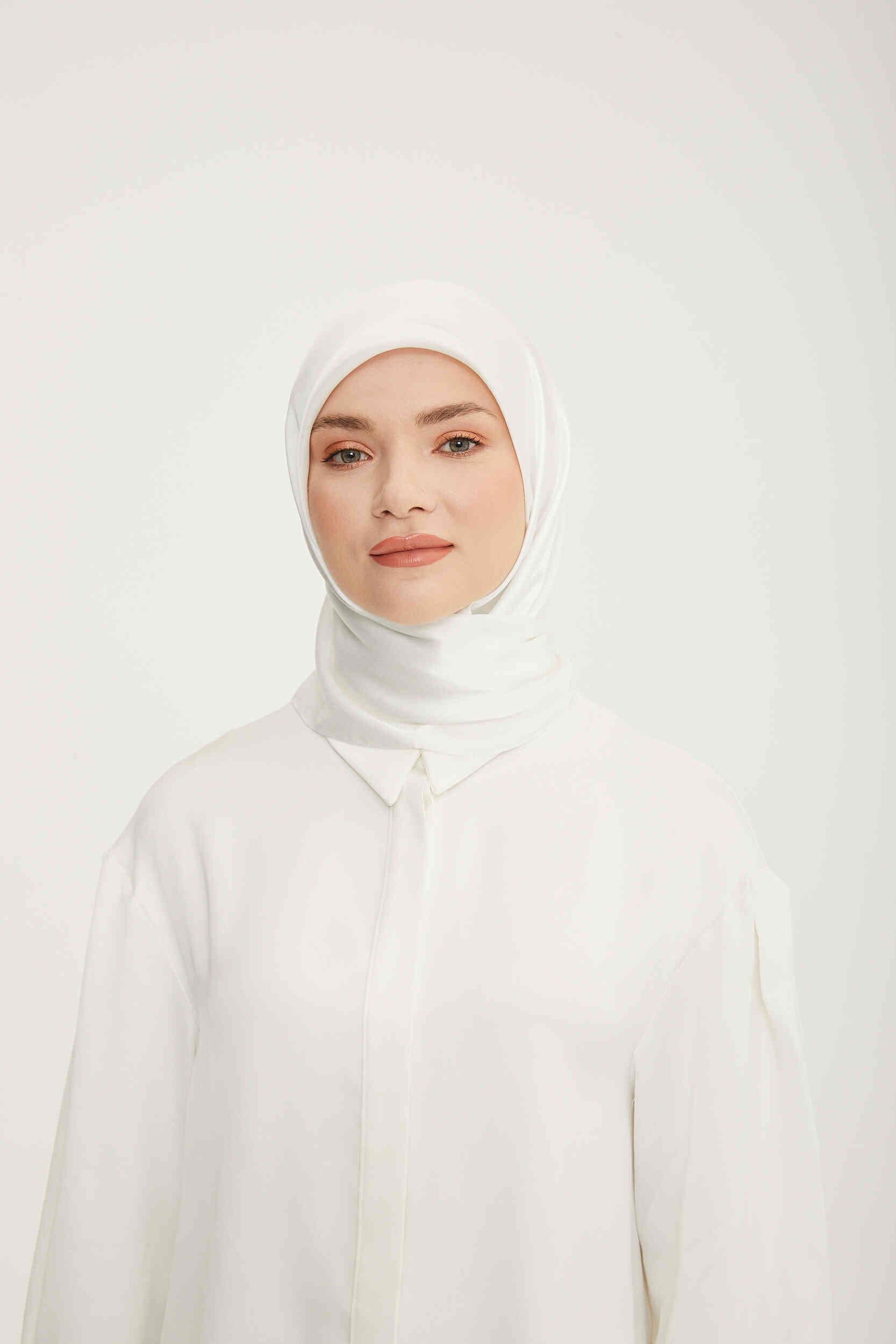 Beyaz Düz Şifon Eşarp Moda Trend Zarif Tasarım