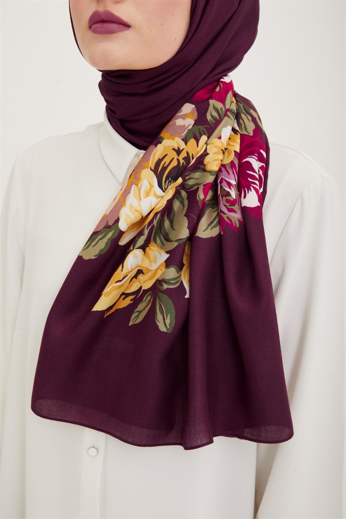 Armine Moda Çiçek Desenli Şık Şal