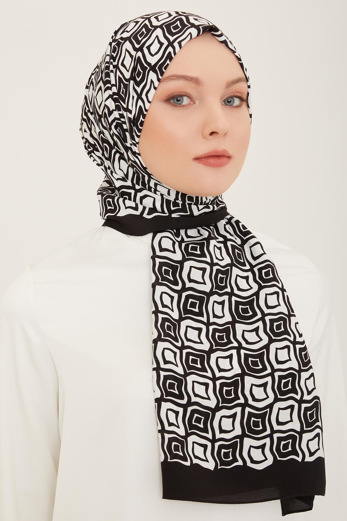 Armine Trend Defne Şal 5763-01 Siyah-Beyaz