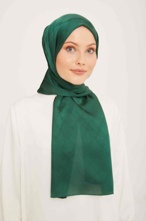 Armine Trend Jan Jan Yeşil Monogram Desenli Jakar Şal IST 6-22016