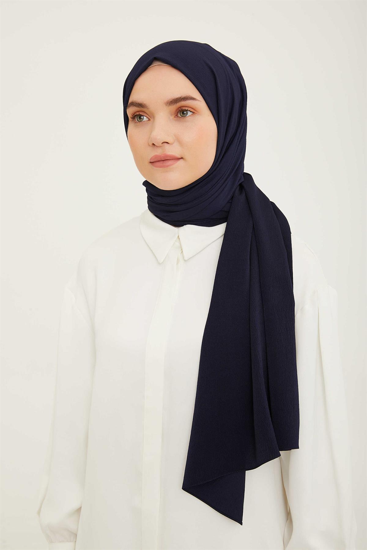 Armine Moda Lacivert Kırışmaz Şal Elegance