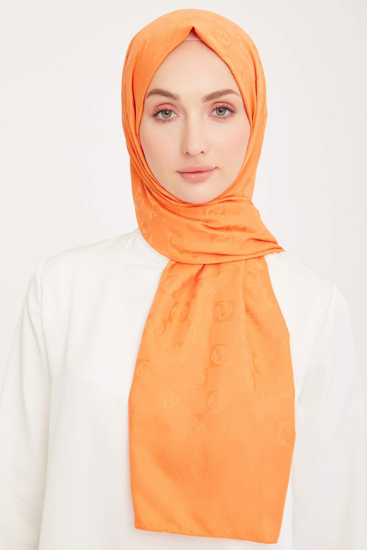 Armine Moda Lüks Turuncu Damalı Jakarlı Şal A Logo Desen