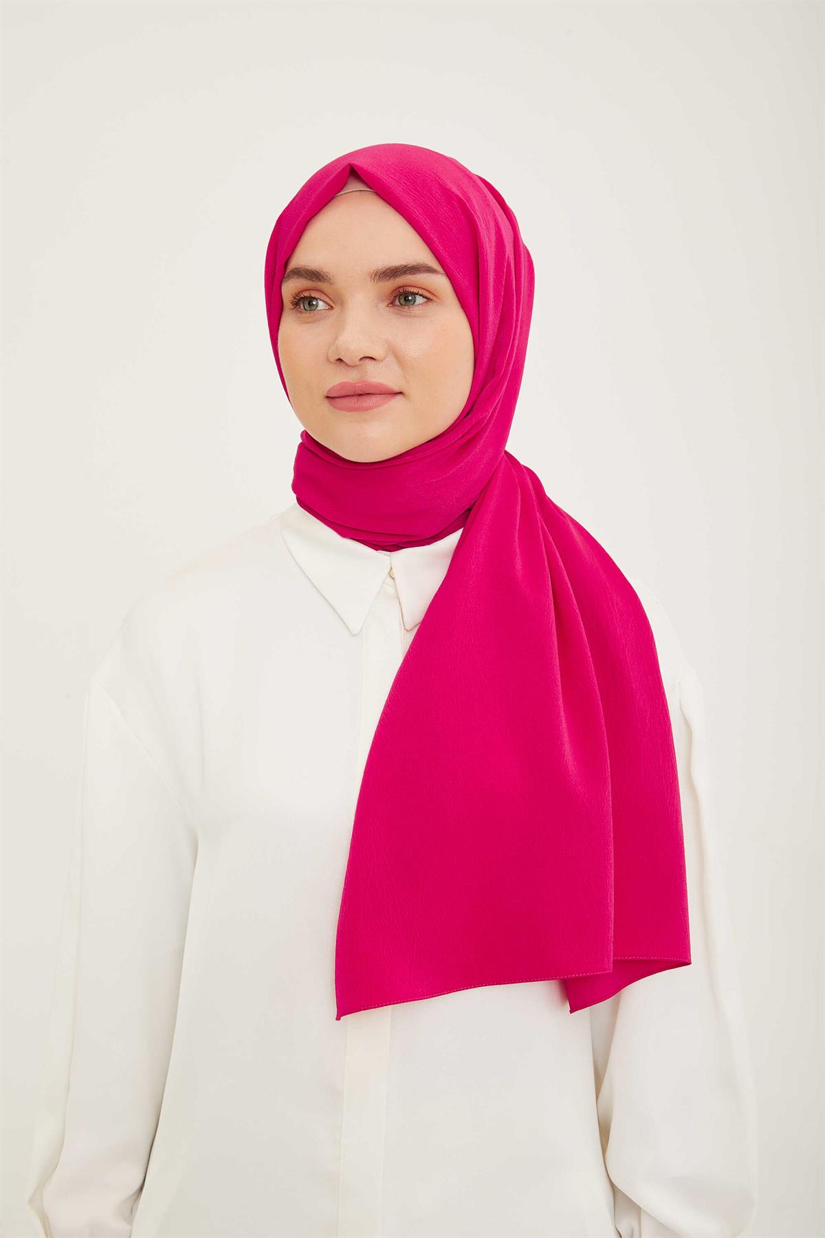 Armine Moda Pembe Kırışık Şık Şal 