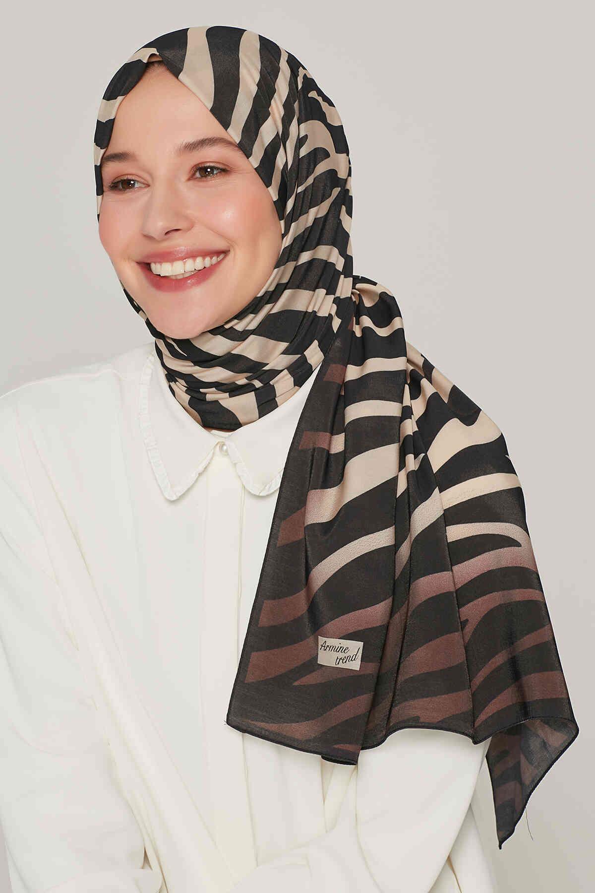 Armine Moda Zebra Desenli Siyah Bej Modal Şal