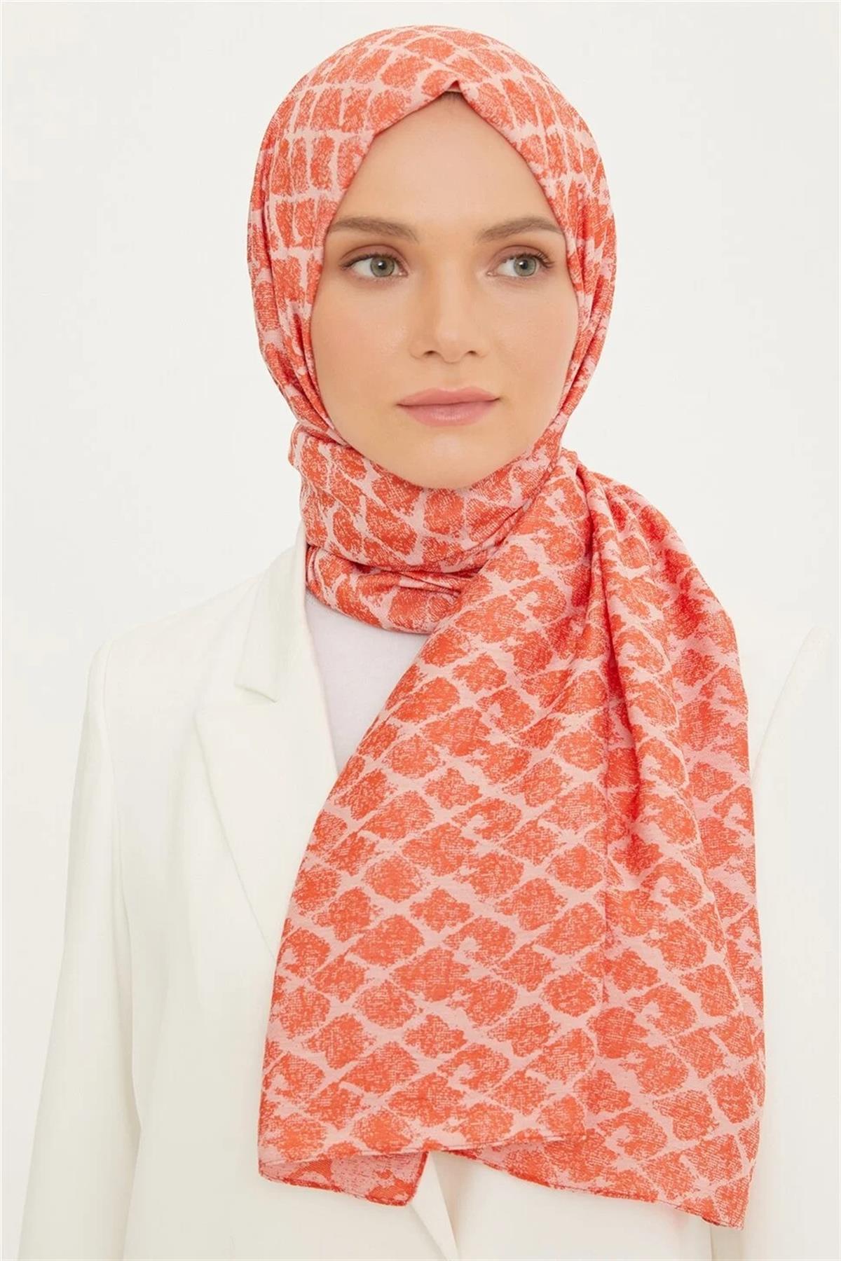 Armine Turuncu Saf Lina Şal Moda İkonu