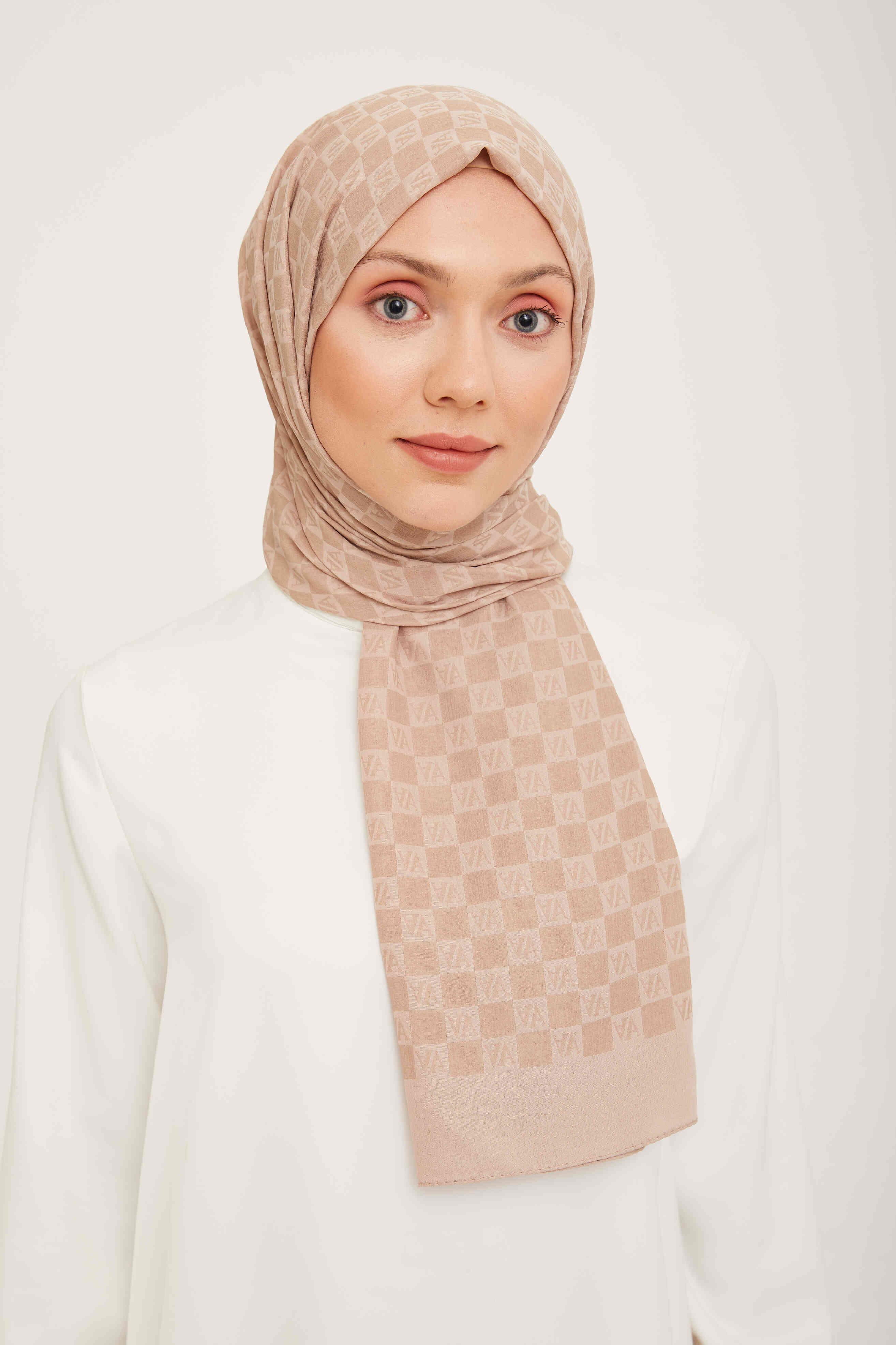 Armine Trend Ultra Hafif Latte Renk Şal Kahve Tonlu Aksesuar