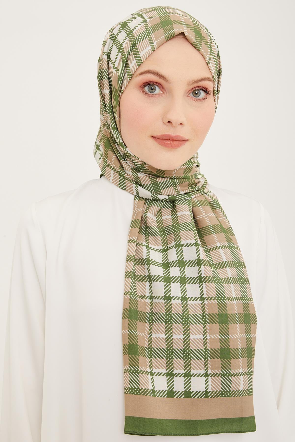 Yeşil Vizon Ekose Desen Moda Şal Yumuşak Dokunuşlu Şık Tasarım