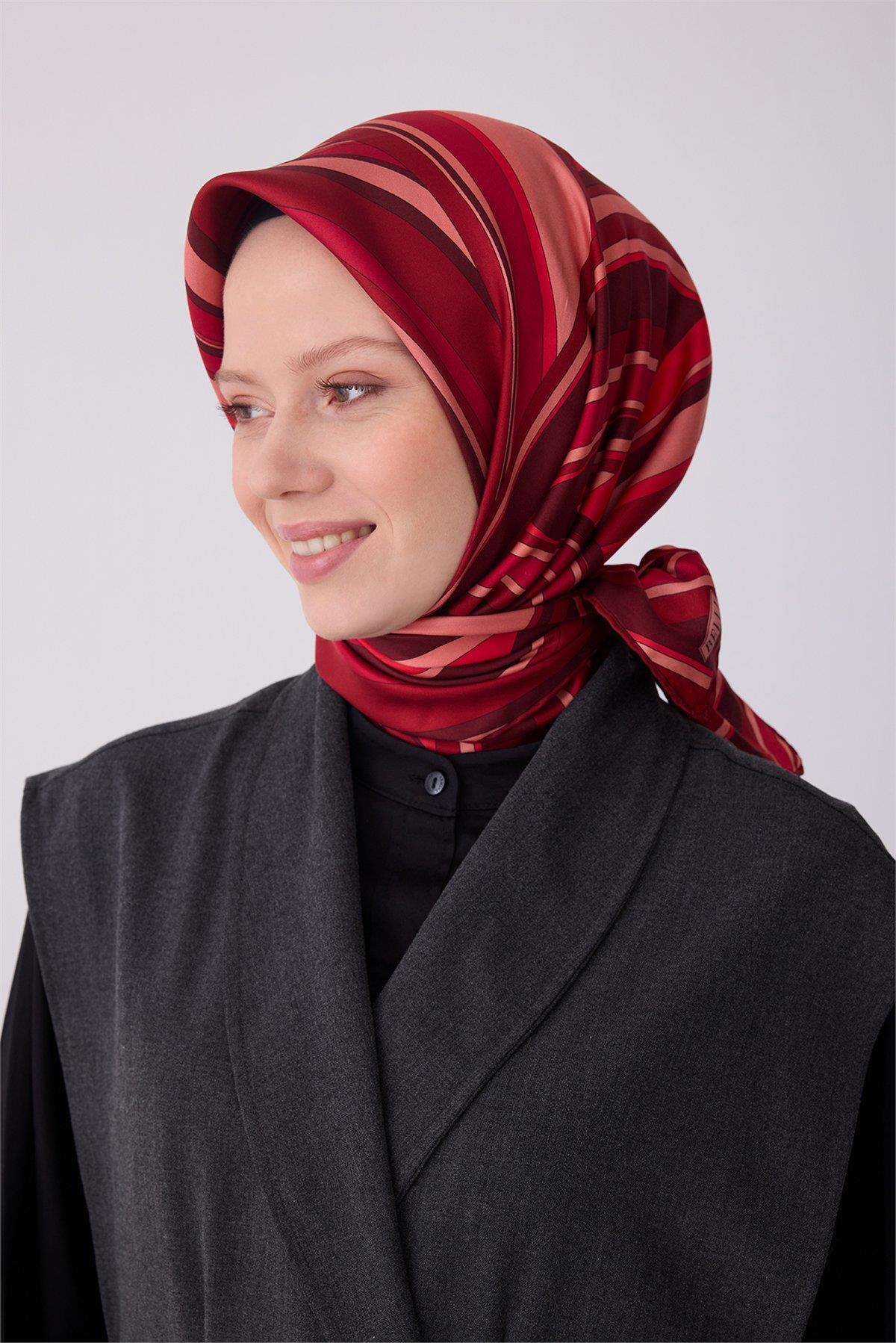 Belli Tivil Saf İpek Eşarp 4311 - 06 Bordo Soyut Desen
