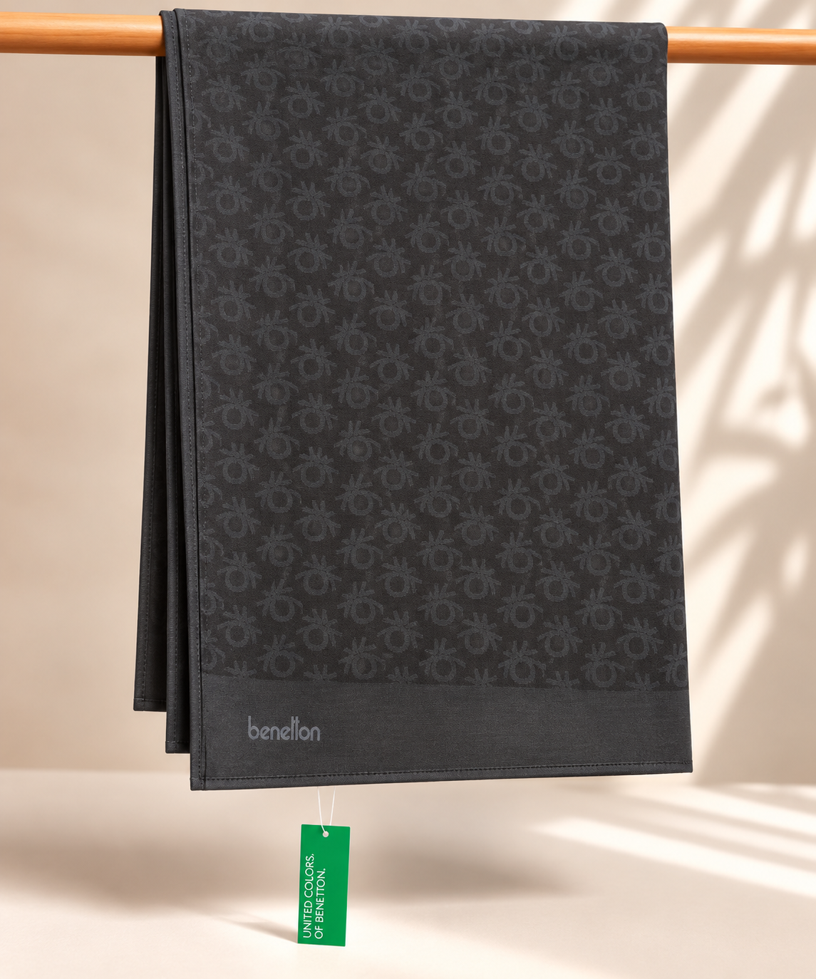 Benetton Elegante Şal 1023 83 Siyah Monogram Desen