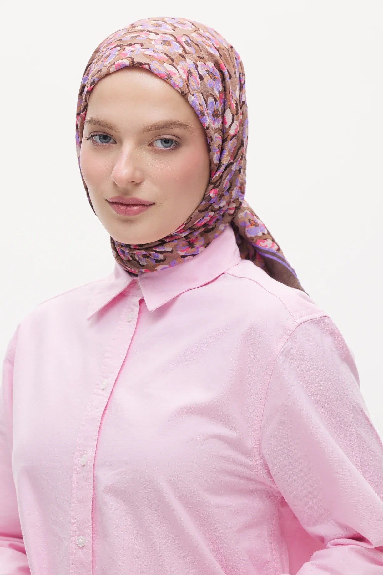 Emproyal Baskılı Lidia Eşarp Fuşya Lila Çiçek Desen