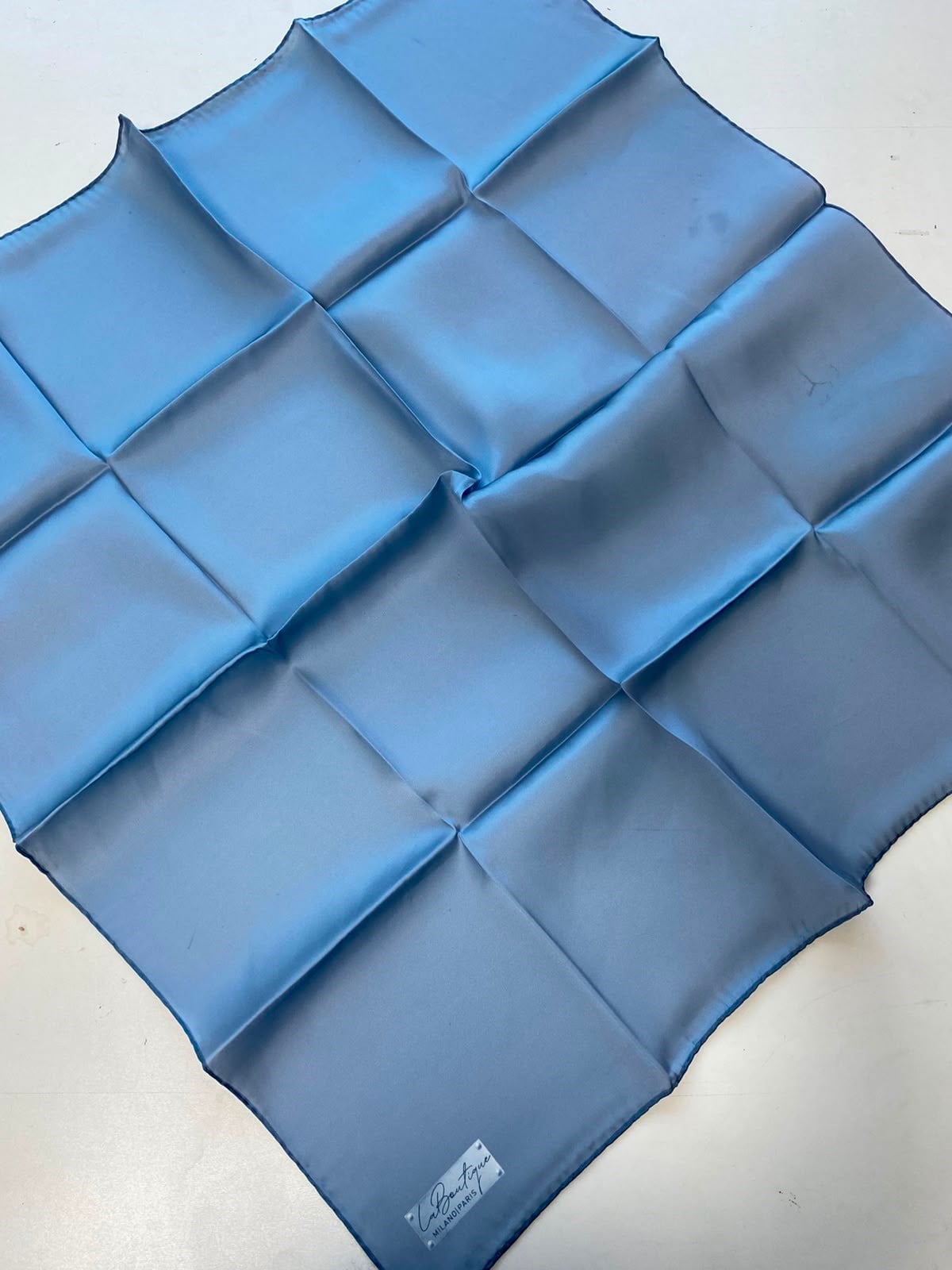 La Boutique Az Hatalı Saf Sura İpek Eşarp Bebe Mavisi Düz Renk 