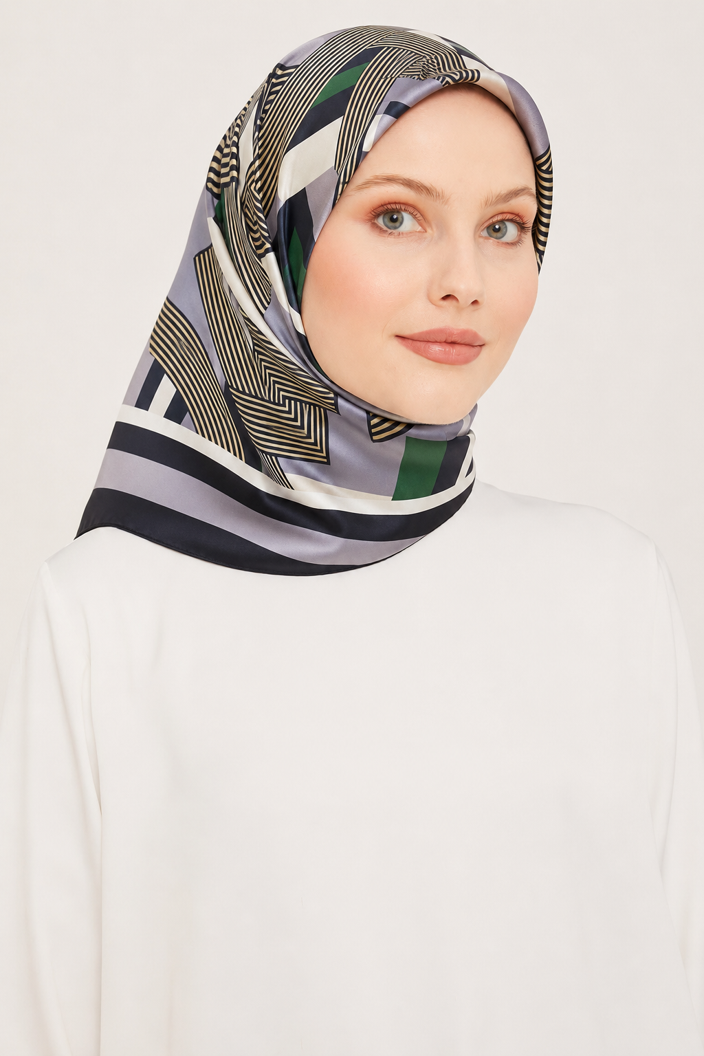 Pierre Cardin Siyah  -  Gri Geometrik Desen Tivil İpek Eşarp 8339438 - 912