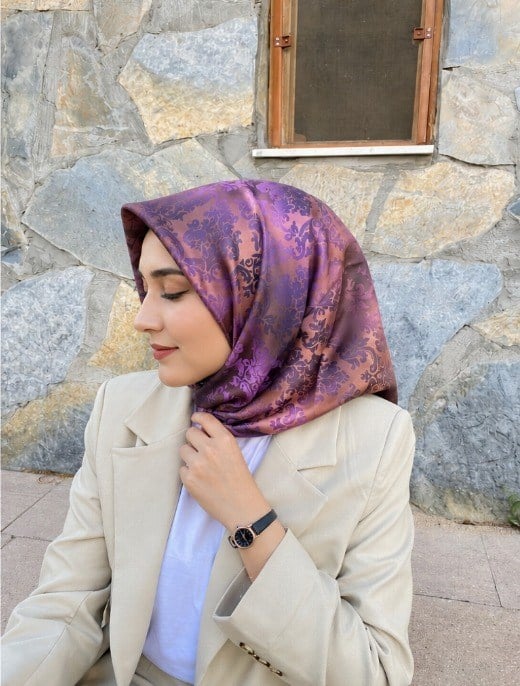 Seyra Gül Kurusu Vintage Desenli Tivil İpek Eşarp 54364