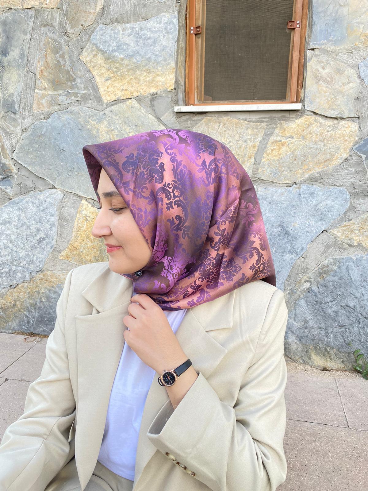 Gül Kurusu Zarif Vintage Desenli İpek Tivil Eşarp
