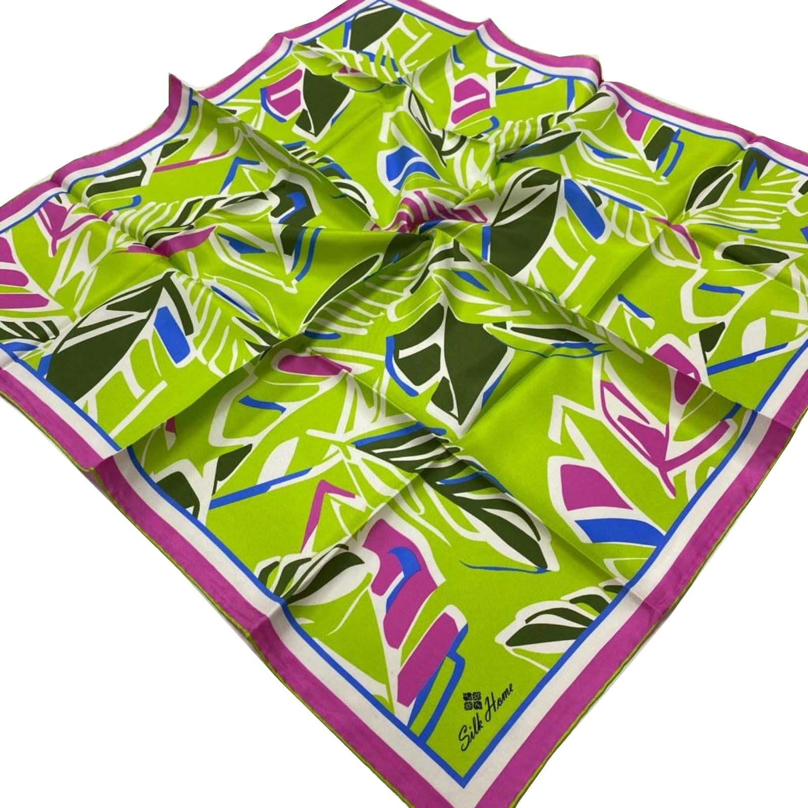 Fıstık Yeşili ve Pembe Yaprak Desenli Tivil İpek Eşarp Geometrik Şıklık