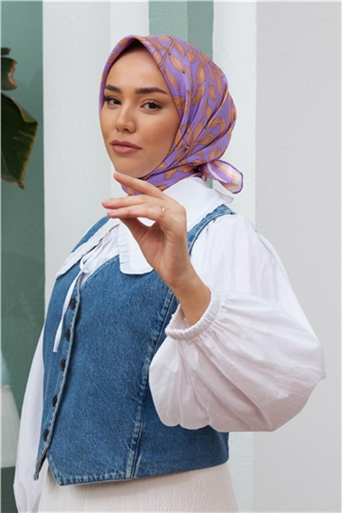 Lila Yaprak Desenli Lüks İpek Sura Eşarp