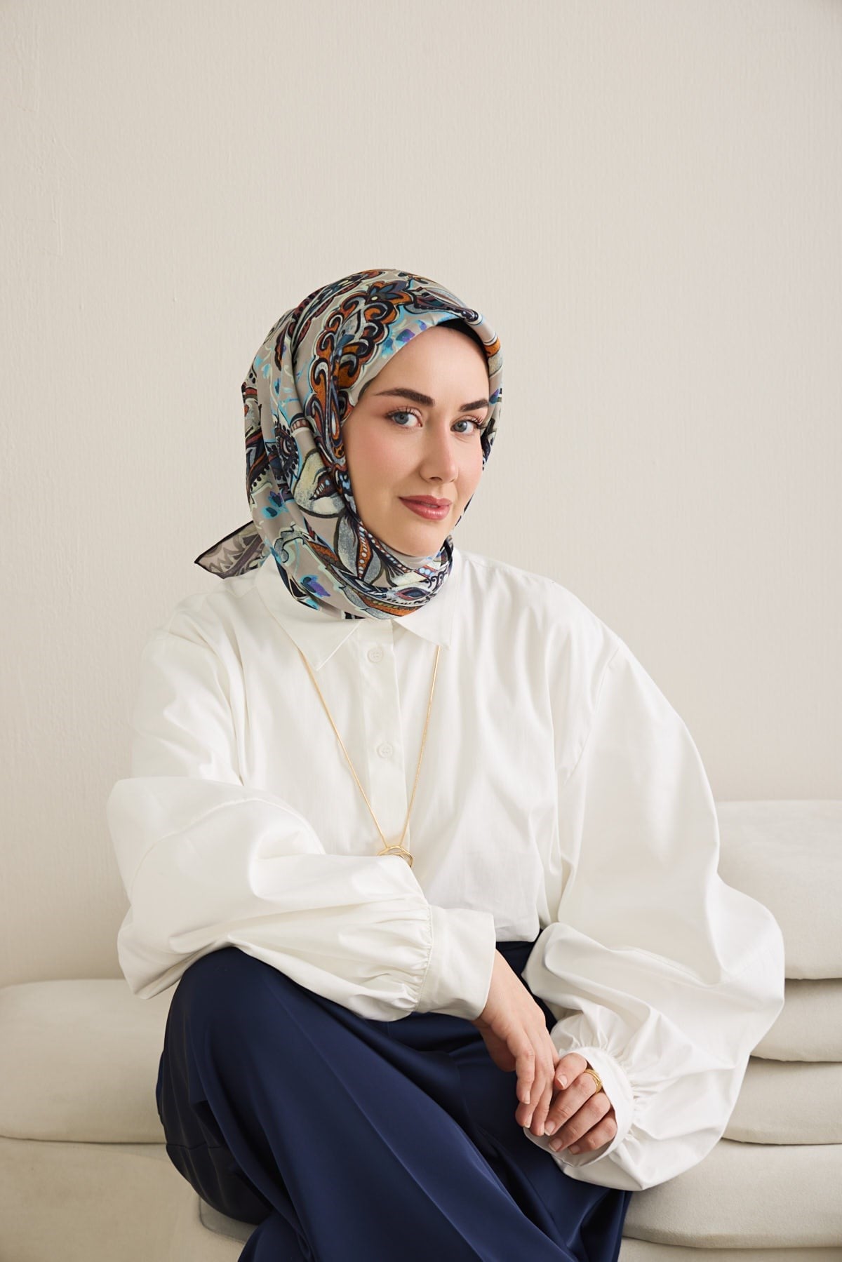 Silk Home Tivil İpek Eşarp IST 11504- 26 Gümüş  Etnik Desen