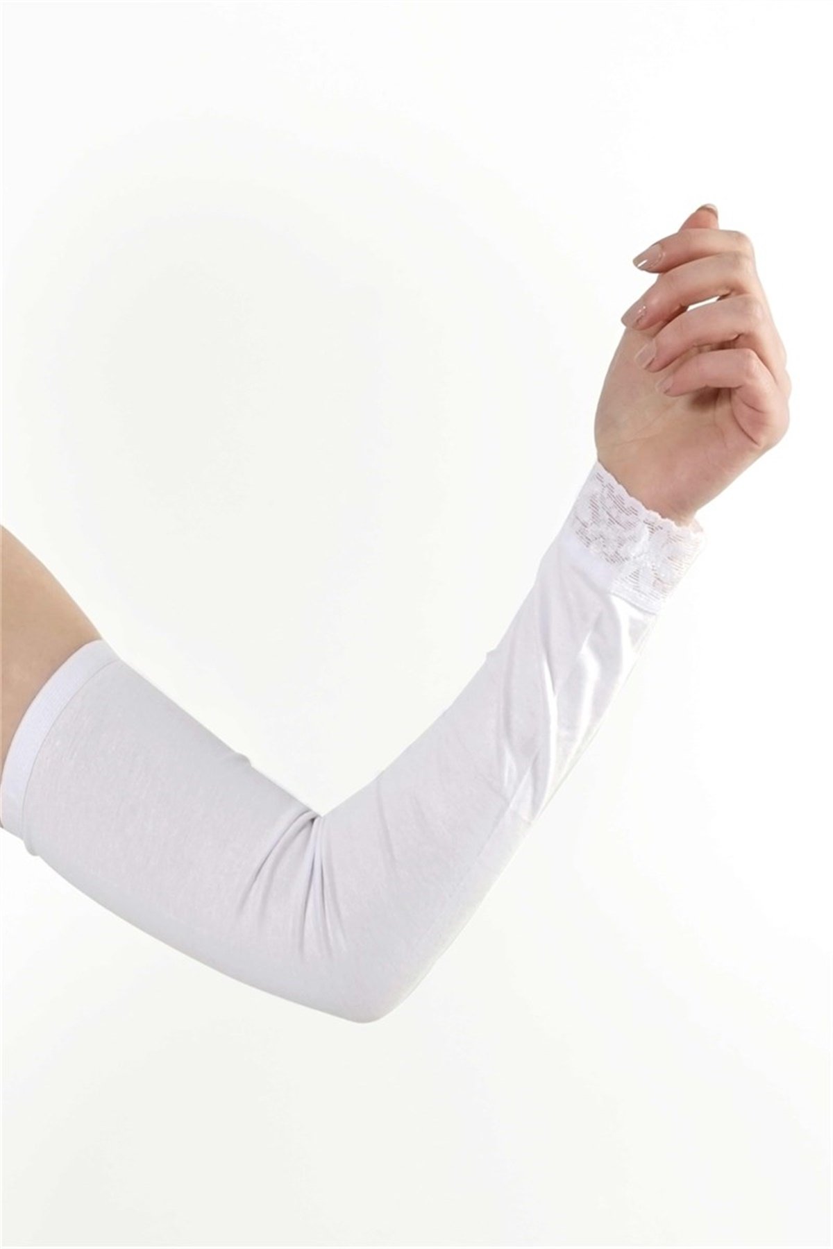 Şık Beyaz Dantelli Tesettür Kolluk