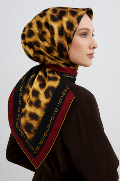 Vissona Twill İpek Eşarp 17565 - 8 - 0018 - 0001 Siyah Bordo Leopar Desen