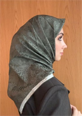 Aker Defolu Jakarlı Sura İpek Eşarp 7208407 455 Yeşil Etnik Desen