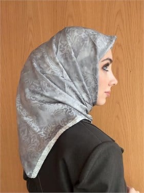 Aker İpek Jakarlı Sura Eşarp  7208407 - 411 Gri Çiçek Desen