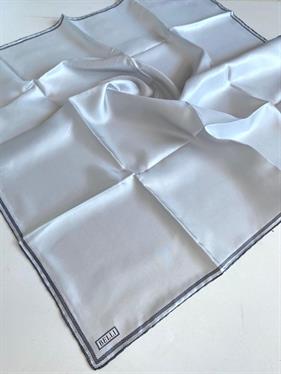 Belli Tivil İpek Eşarp 4009-10 Gri Karışık Desen