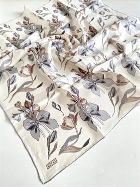 Belli Tivil İpek Eşarp 4037-85 Beyaz Karışık Desen 