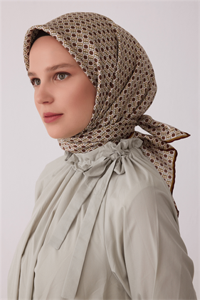Belli Tivil İpek Eşarp Bej 4418 04 Monogram Desen