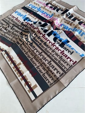 Cacharel Saf Tivil İpek Eşarp 8441454 - 931 Vizon Slogan Desen