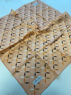 La Boutique Az Hatalı Saf Sura İpek Eşarp Somon Geometrik Desen 