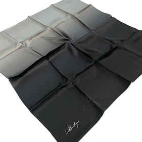 La Boutique Az Hatalı Sura Saf İpek Eşarp 54784 Siyah - Gri Degrade Desen 