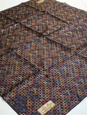La Boutique Az Hatalı Sura Saf İpek Eşarp Çok Renk Asimetril Desen