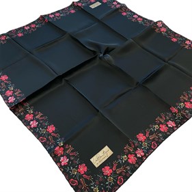 La Boutique Az Hatalı Sura Saf İpek Eşarp 54410 Siyah Düz Desen 