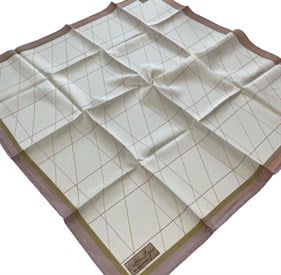 La Boutique Az Hatalı Tivil İpek Eşarp 54830 Pudra - Beyaz Geometrik Desen 