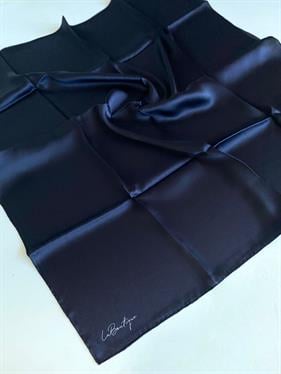 La Boutique Defolu Sura Saf İpek Eşarp 50231 Lacivert 