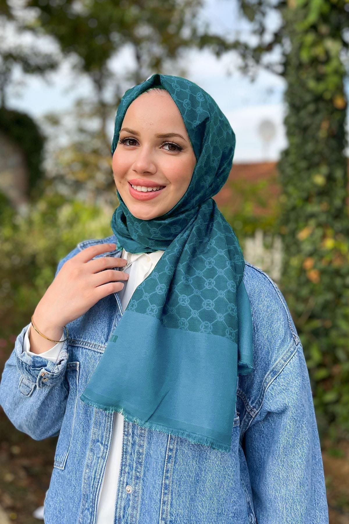 Aker Elegance Monogram Mavi Şal 1090100-923