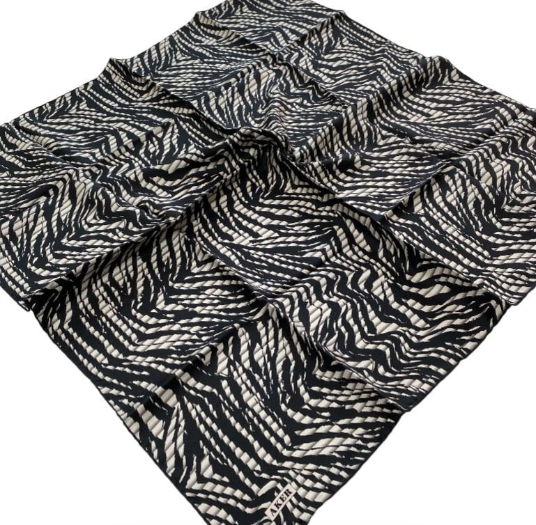 Aker Tivil İpek Eşarp 8573713 - 912 Siyah Zebra Desen