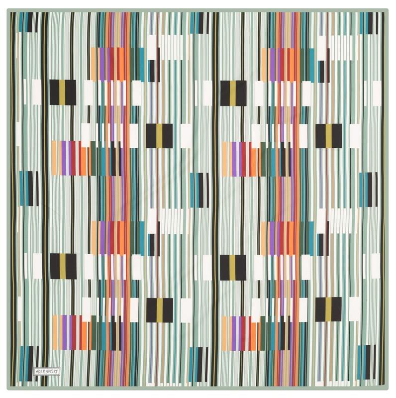 Aker Yeşil-Krem Geometrik Desenli Sport Tivil Eşarp 3410797-951