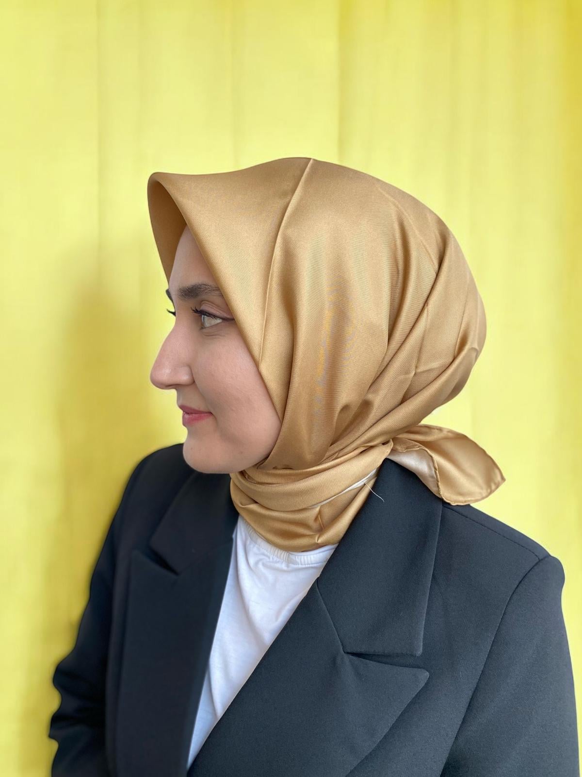Armine Hardal Sarı Düz Renk Tivil İpek Eşarp 10D02-35