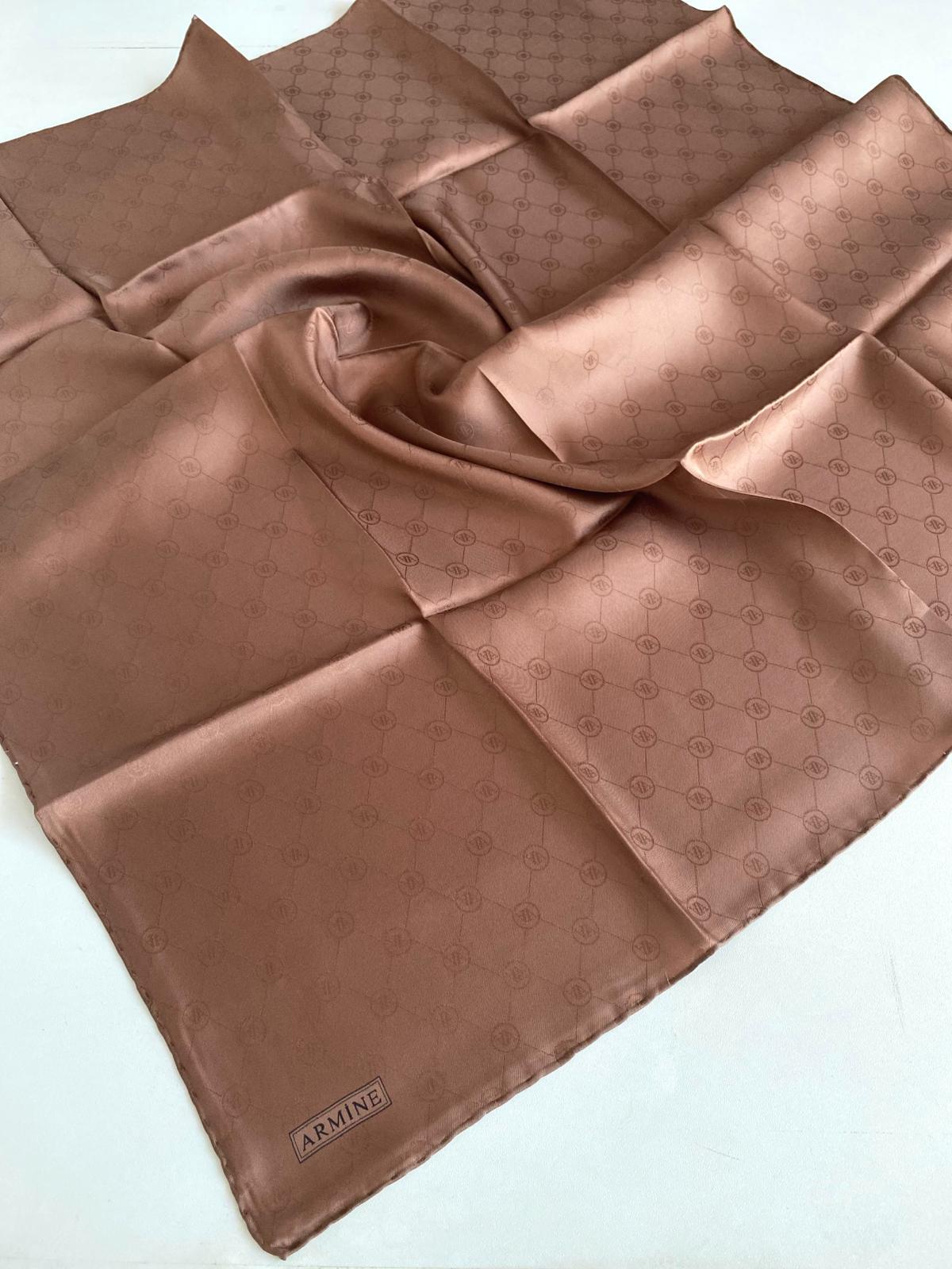 Armine Jakarlı İpek Eşarp 3368-245348 Çikolata Kahve Monogram Desen