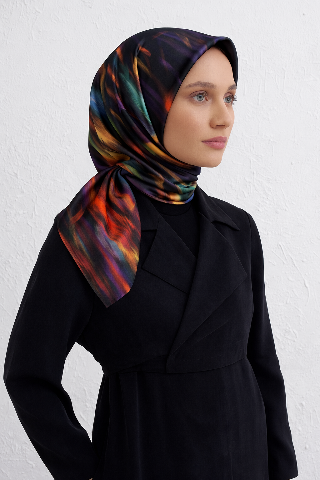 Armine Nostalji Sura Saf İpek Eşarp 8339 - 01 Siyah Kırçıllı Desen