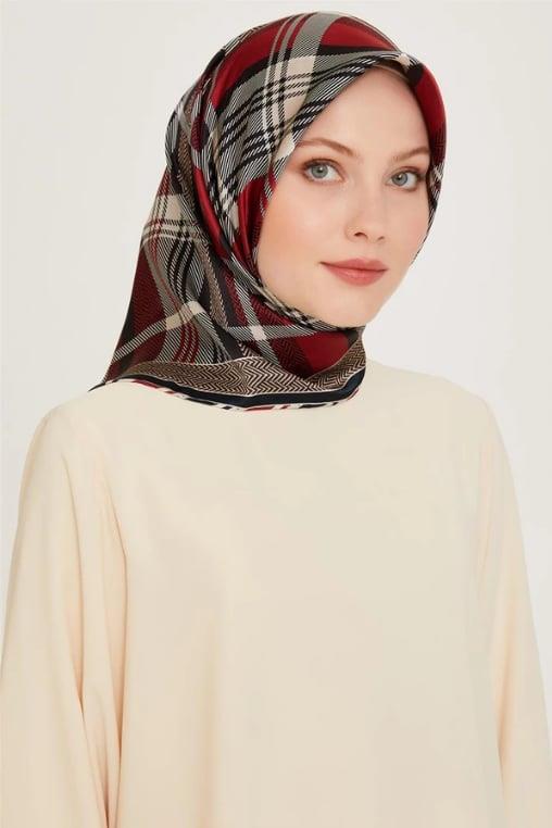 Armine Sura İpek Eşarp 9223-35 Siyah Karışık Desen 