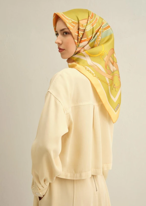 Armine Sura İpek Eşarp 9315-57 Sarı Karışık Desen 