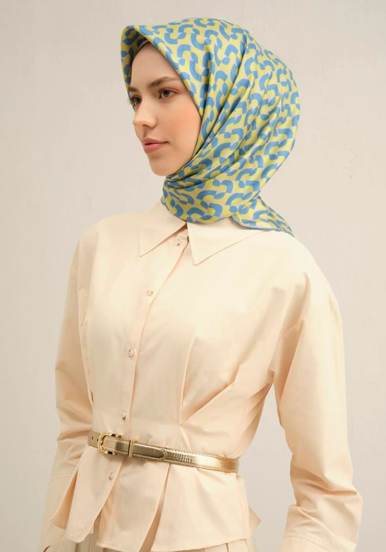 Armine Sura İpek Eşarp 9321-81 Yeşil Karışık Desen 